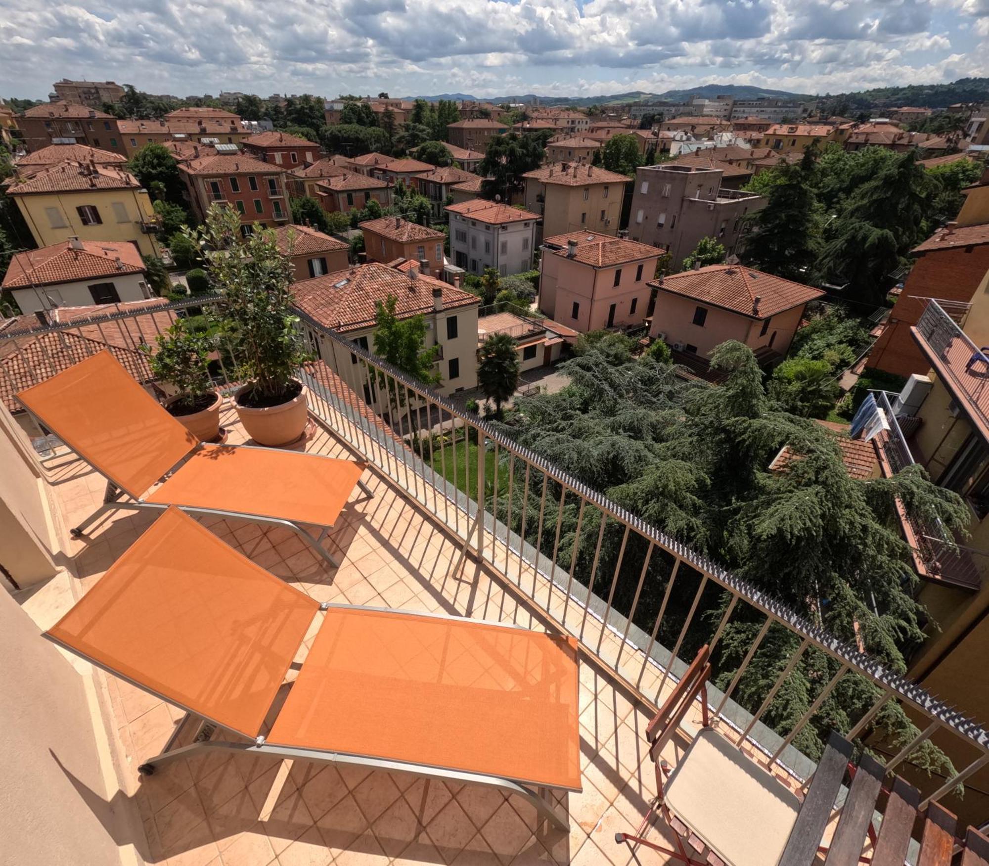 Bellavista Panoramic Terrace Appartamento Con Terrazza Zona Sant Orsola Bologna Exterior foto