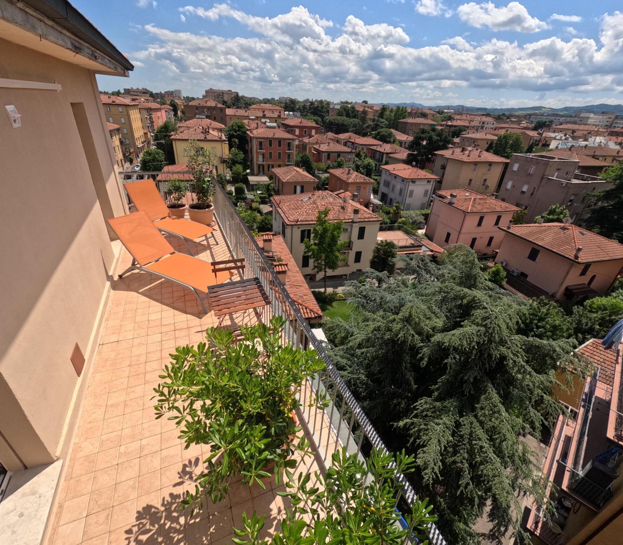 Bellavista Panoramic Terrace Appartamento Con Terrazza Zona Sant Orsola Bologna Exterior foto